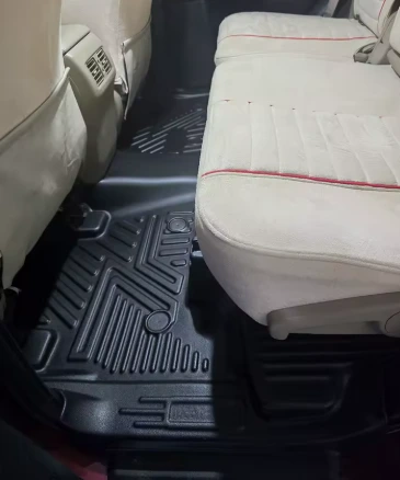Tapete instalado num Mazda 3 2023